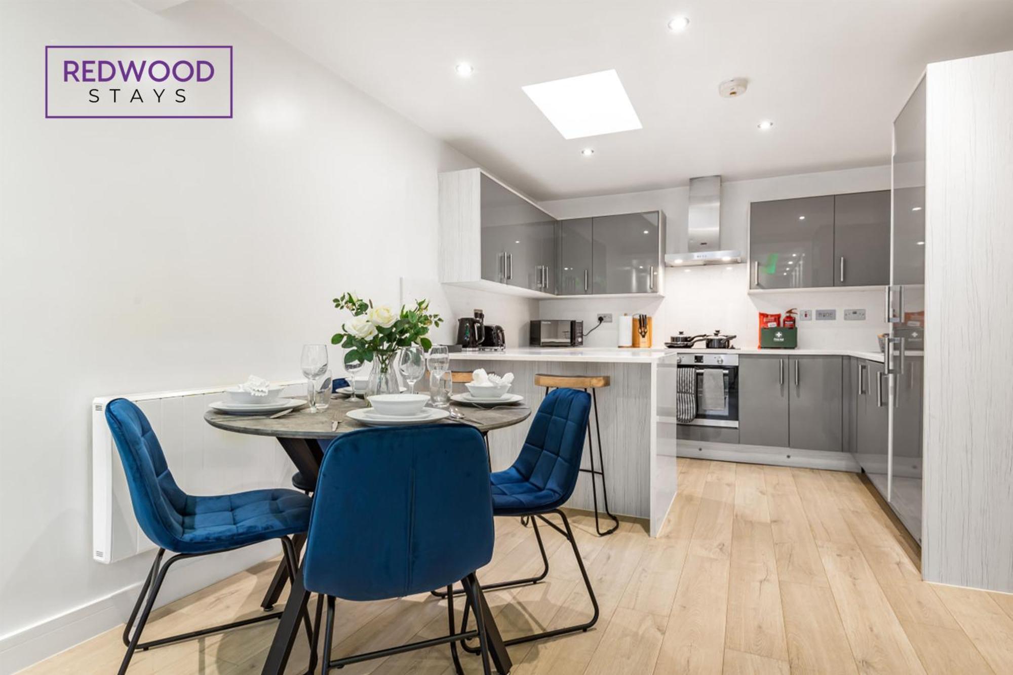 1 Bed 1 Bath Town Center Apartments For Corporates & Contractors, Wifi, Netflix And Parking On Selected Units By Redwood Stays Aldershot Εξωτερικό φωτογραφία