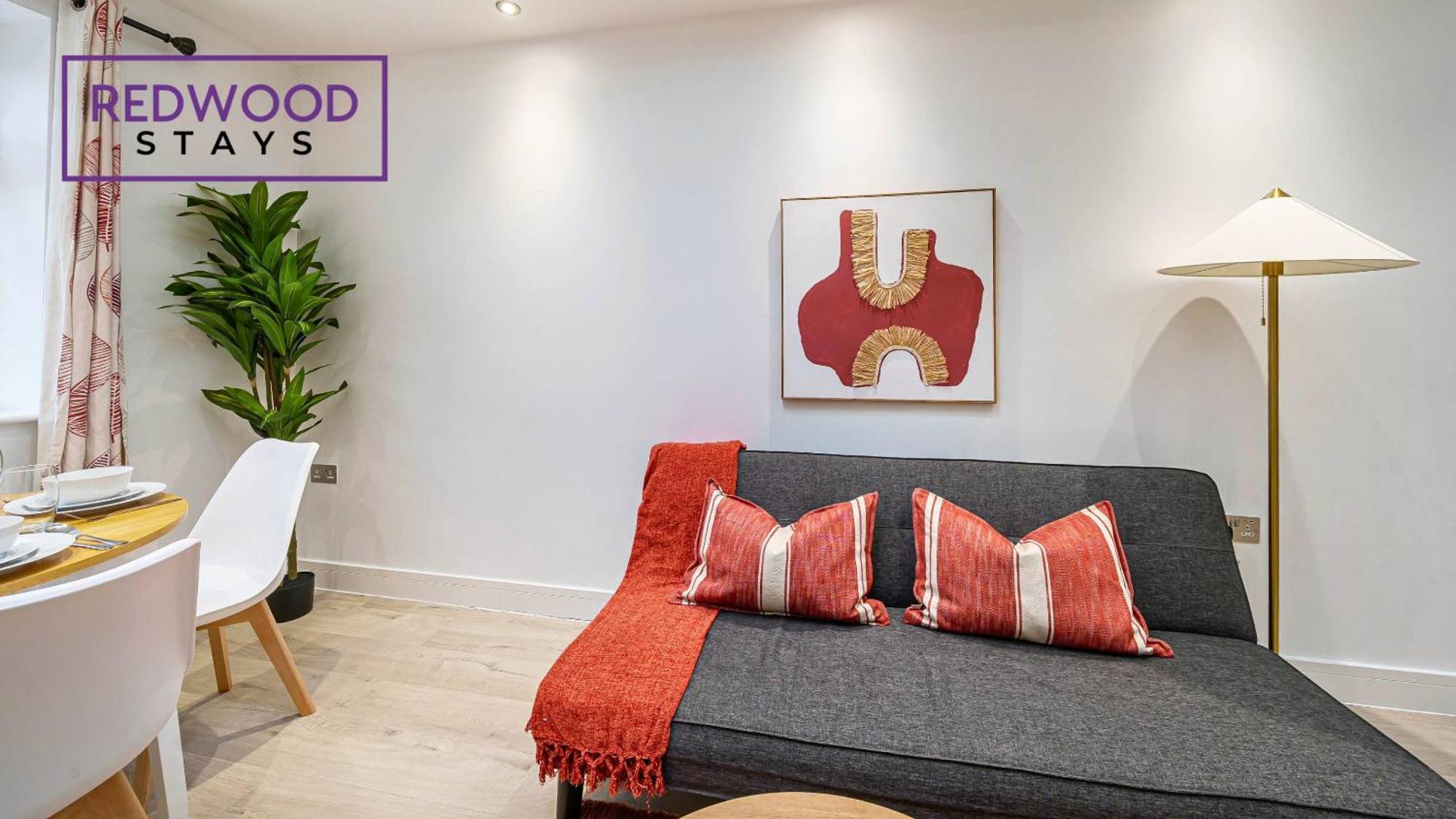 1 Bed 1 Bath Town Center Apartments For Corporates & Contractors, Wifi, Netflix And Parking On Selected Units By Redwood Stays Aldershot Εξωτερικό φωτογραφία